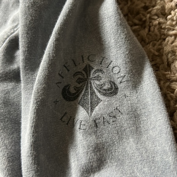 affliction grey longsleeve - Picture 3 of 6